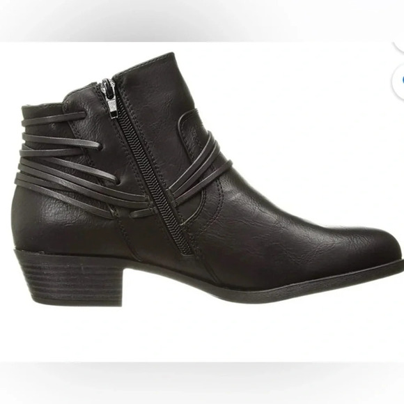 🌸 Madden Girl Almond Toe Ankle Booties size 7.5 - Picture 4 of 15